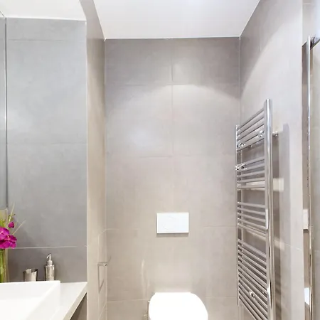 Livinparis - Luxury 2 Bedrooms Grands-Boulevards I Exterior photo